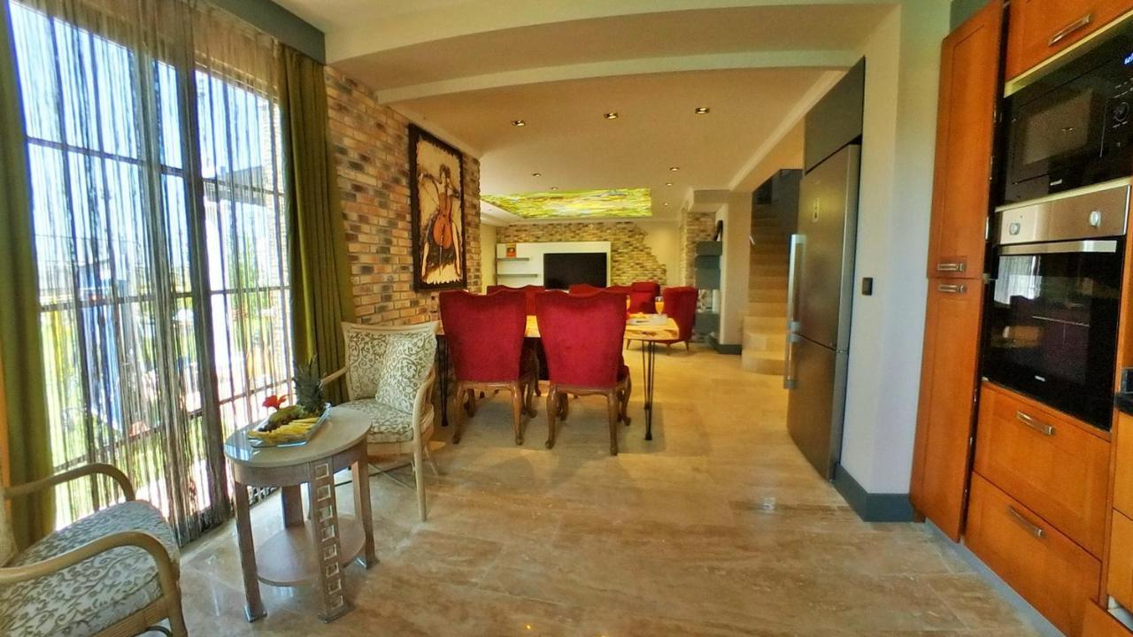 Fun&Sun River Villas With Amazing Landscape 5+1 Belek Dış mekan fotoğraf